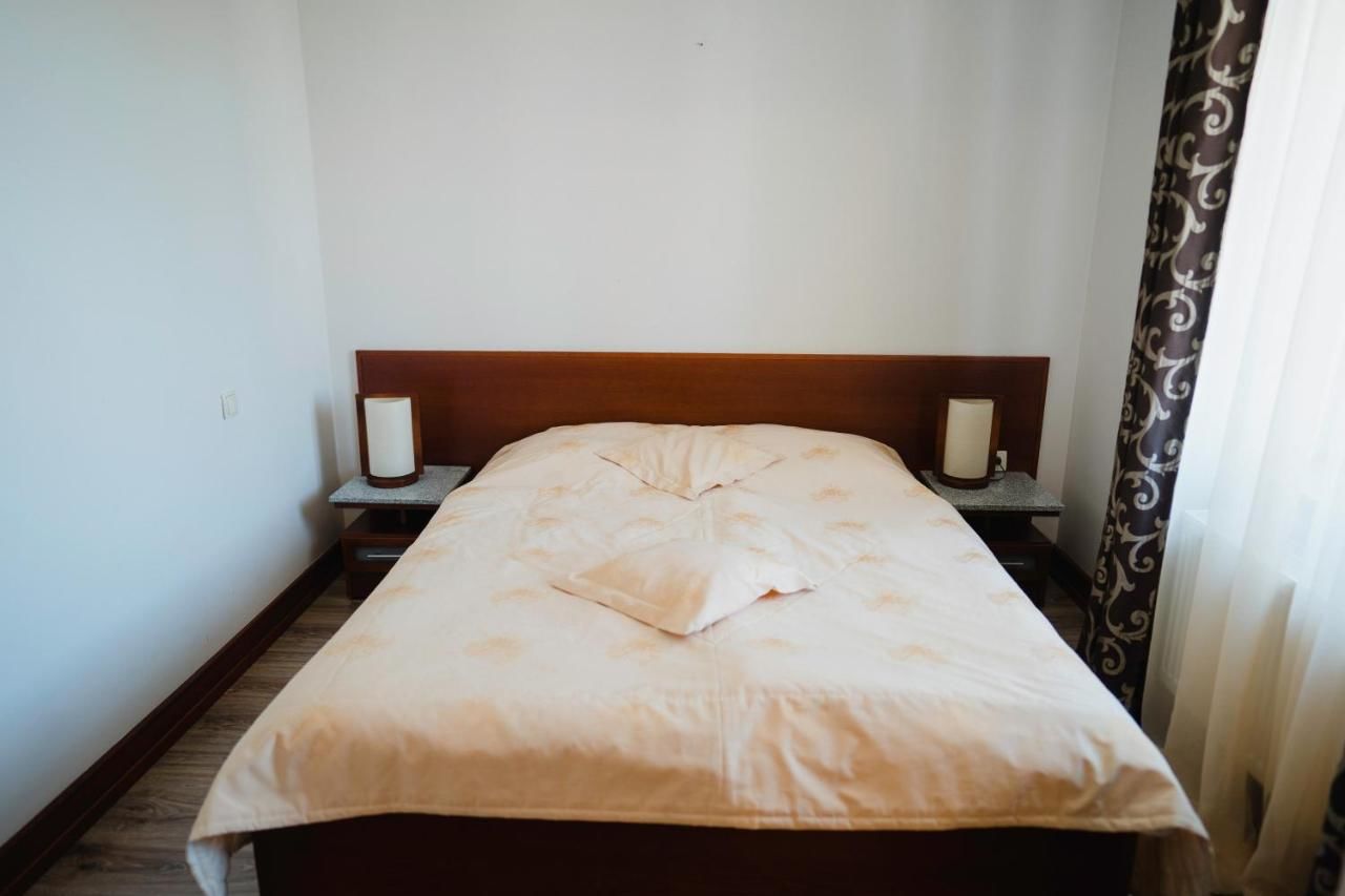 Отель Hotel Libero Милич-11